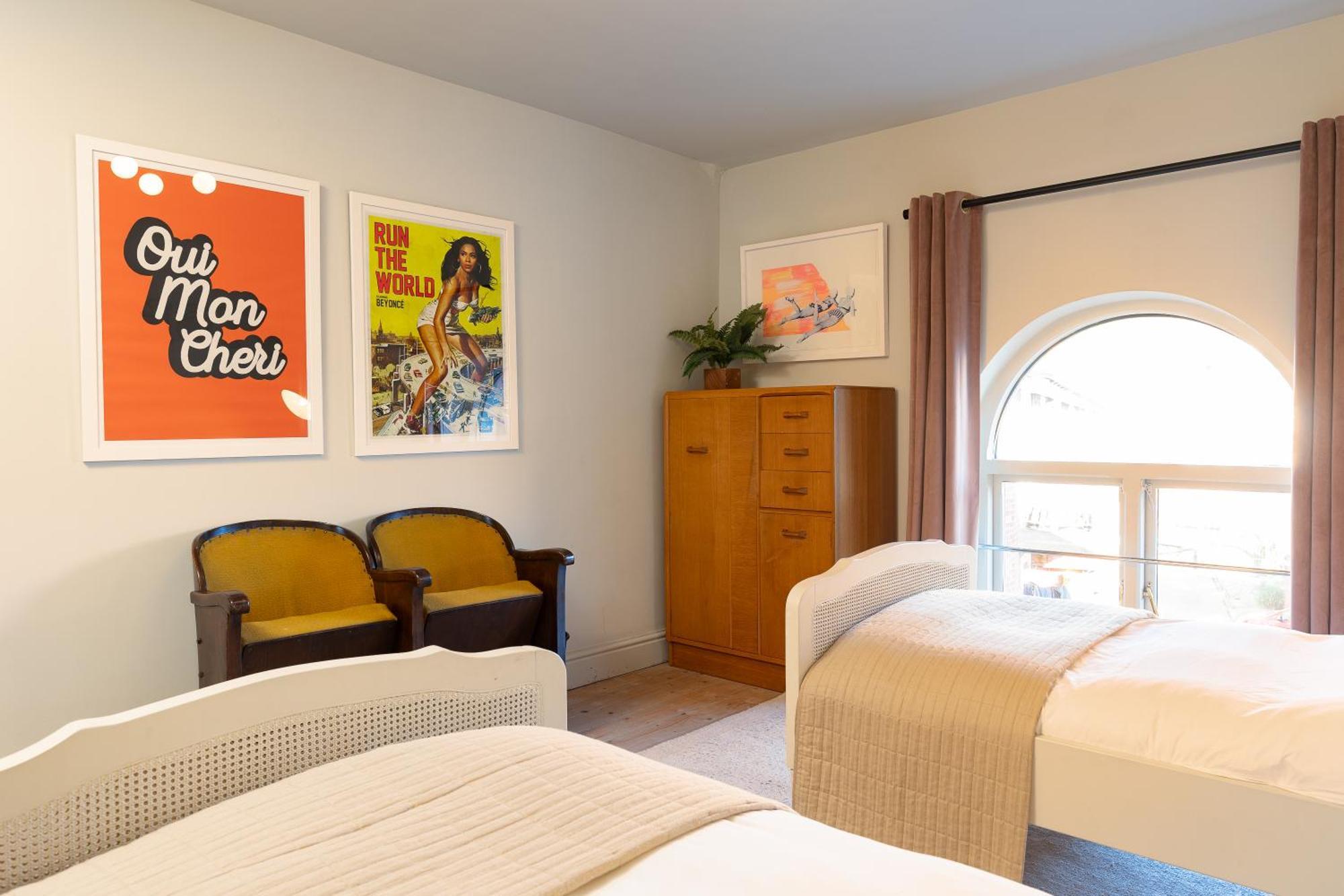 Stylish Seaside Home With King Beds And Parking Scarborough Buitenkant foto